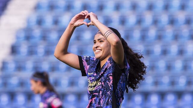 Daniela Espinosa tras marcar en el América Femenil vs León.