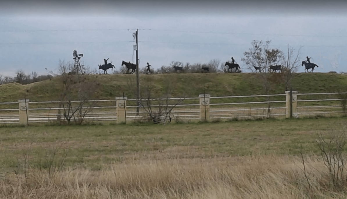 Afueras del Rancho silver Wolf