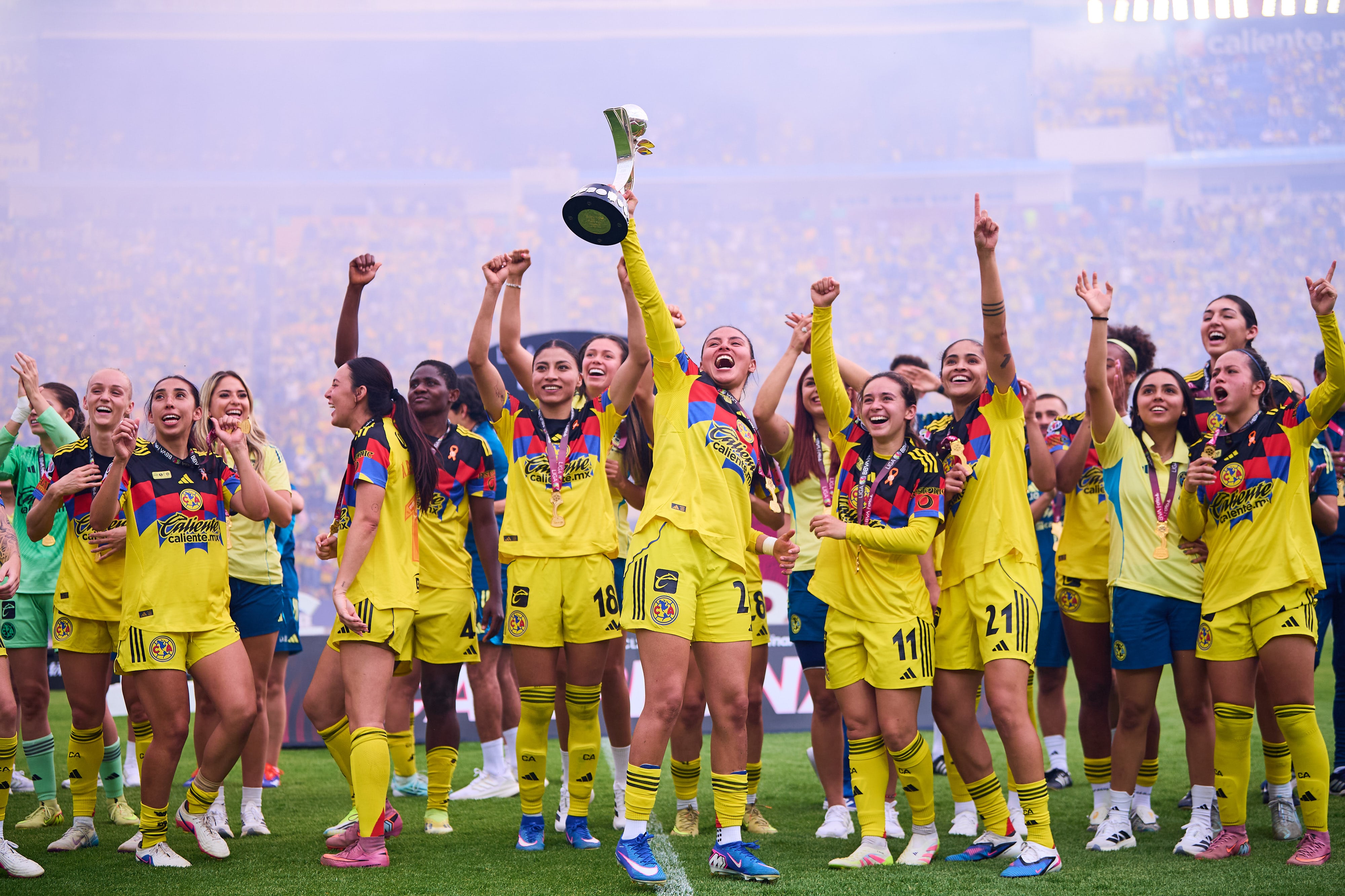 América vence a Rayadas y levanta el título de la Liga MX Femenil.