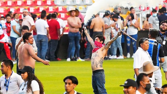 Querétaro: durante riña en estadio Corregidora, titular de Protección Civil estaba en un torneo de pesca