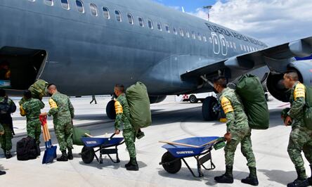 Militares de México van a Cuba