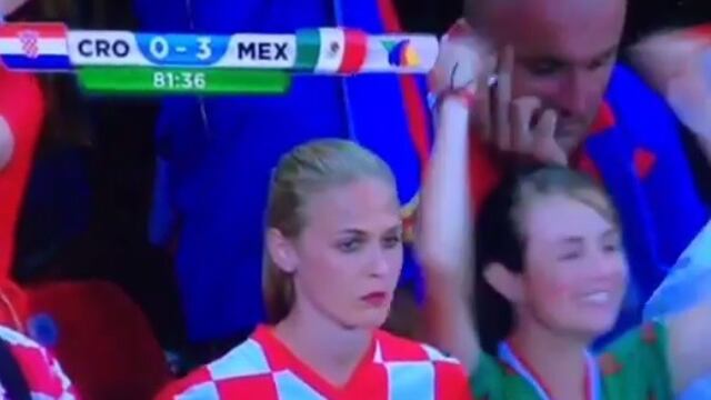 Mexicana festejando frente a croata