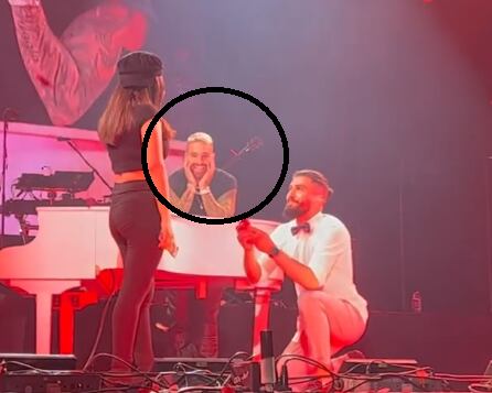 Maluma reacciona a pedida de matrimonio en su concierto.