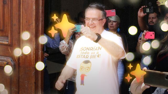 Marcelo Ebrard renunció a la SRE vestido con la camiseta de la suerte; "¡sonrían, todo va a estar bien!" dice
