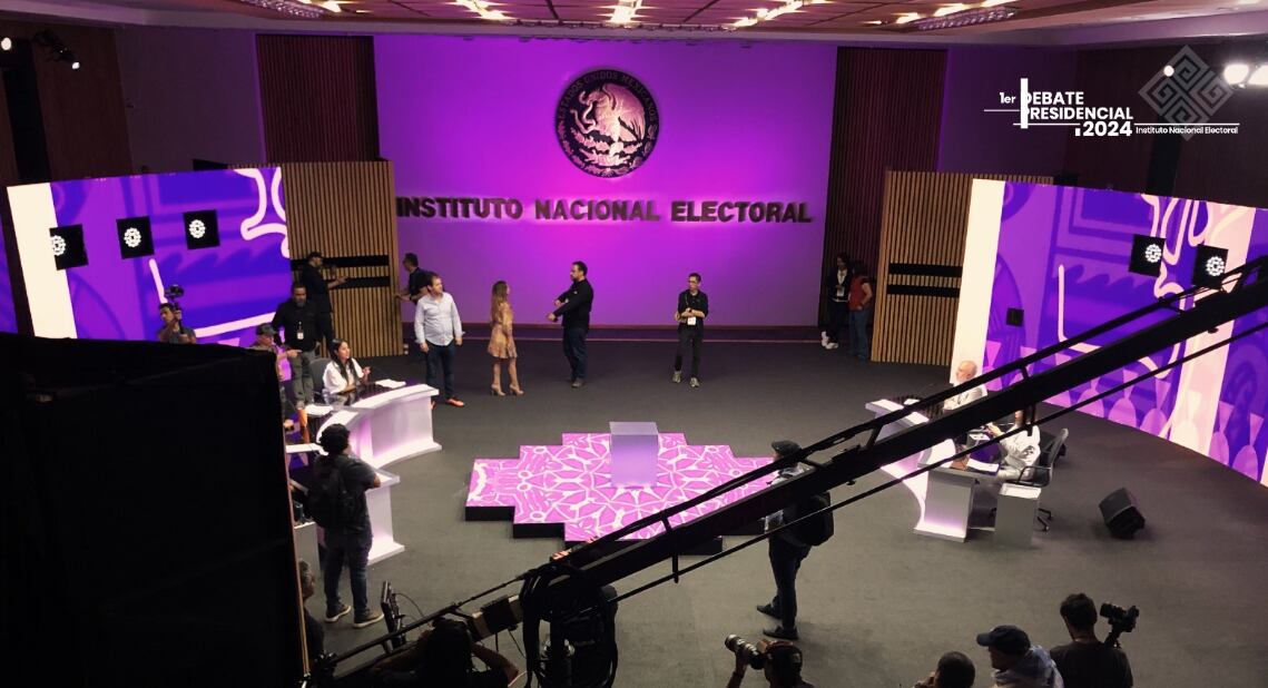 Set del Primer Debate Presidencial 2024