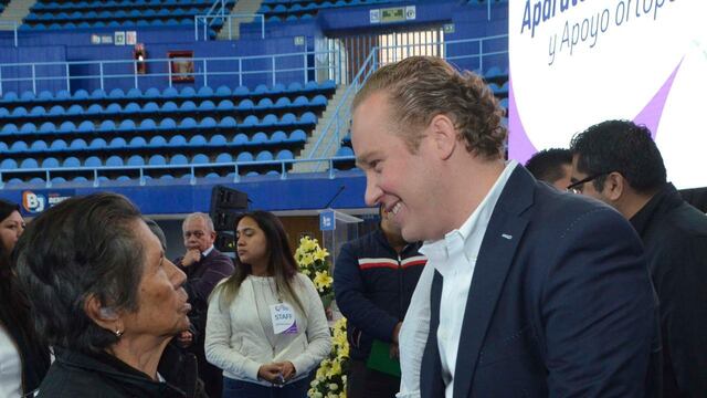 El alcalde en Benito Juárez, Santiago Taboada hizo efectivo programa social “Escuchemos y Avancemos Juntos”.