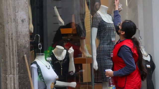 Trabajadores de tiendas de ropa