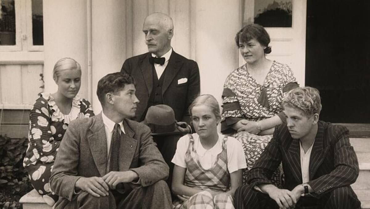 Knut Hemson y sus hijos