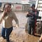 Corren a Adanely Rodríguez, alcaldesa electa de Poza Rica, durante recorrido por áreas afectadas