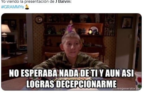 Meme de J Balvin en los premios Grammy 2022.