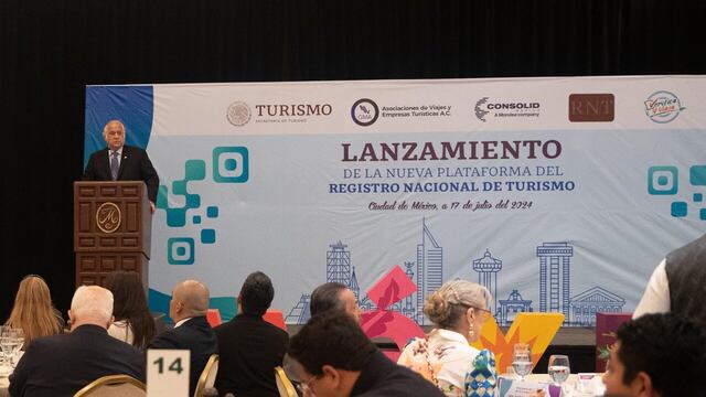 Miguel Torruco  y la Secretaría de Turismo lanzaron la plataforma RNT