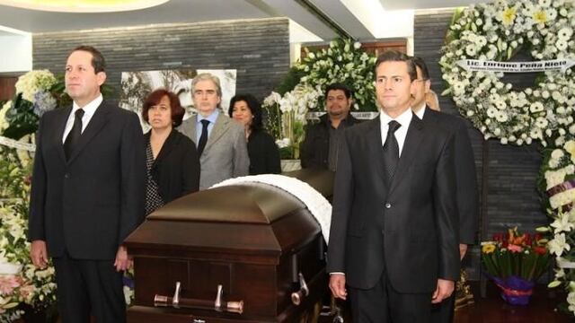 (@Siete24Noticias) Peña Nieto y Eruviel Ávila acuden a funeral de Luis Nishizawa