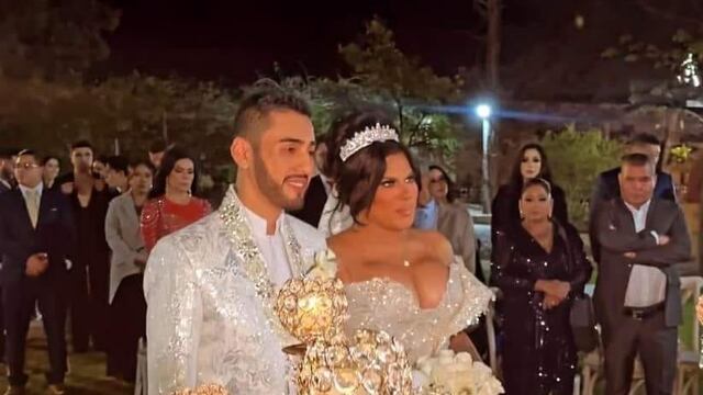 Boda de Kimberly La Más Preciosa con Oscar Barajas.