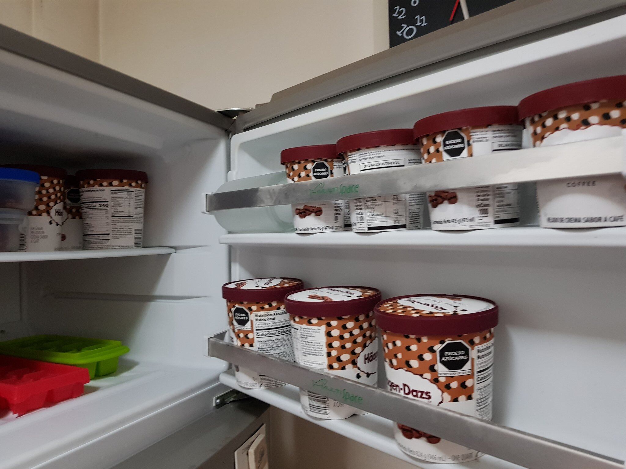 Hombre se llevó todos los helados Häagen-Dazs de City Market, San Jerónimo