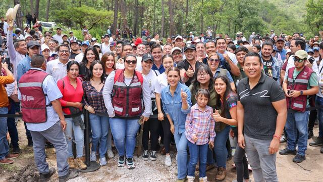 Evelyn Salgado encabezó jornada de reforestación por Día Mexicano del Árbol