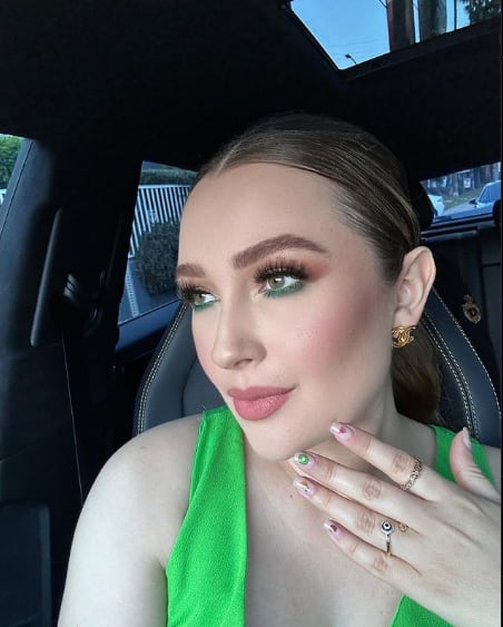 Kenia Ontiveros, esposa de Larry Hernández