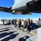 Incendio en Ciudad Juárez: avión con restos de 17 migrantes llega a Guatemala