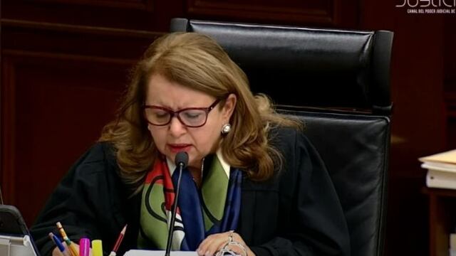 Ministra Loretta Ortiz