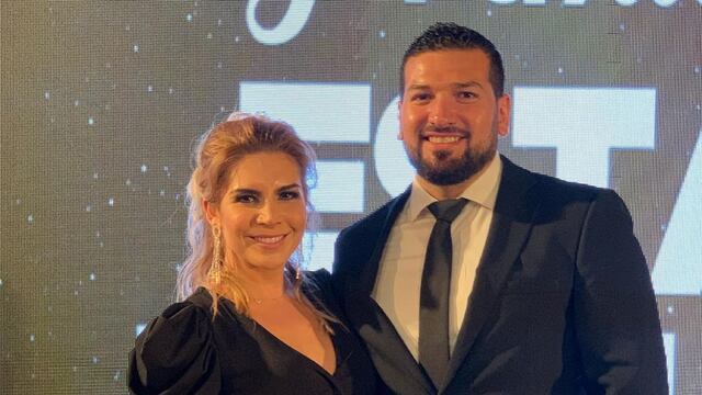 Karla Panini y Américo Garza