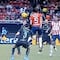No acuchillaron a Chivas: Reglamento respalda que no les marcaran penalti a su favor
