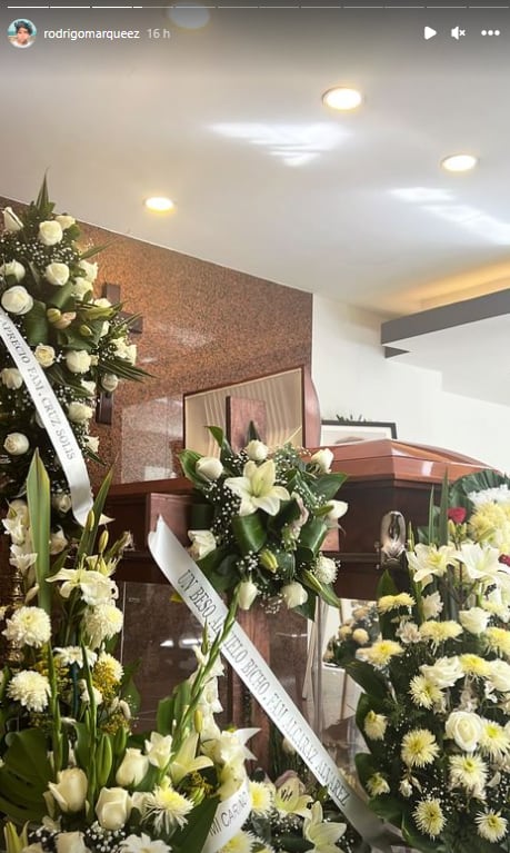 Hermano de Fofo Márquez muestra el funeral de su papá, Rodolfo Márquez.
