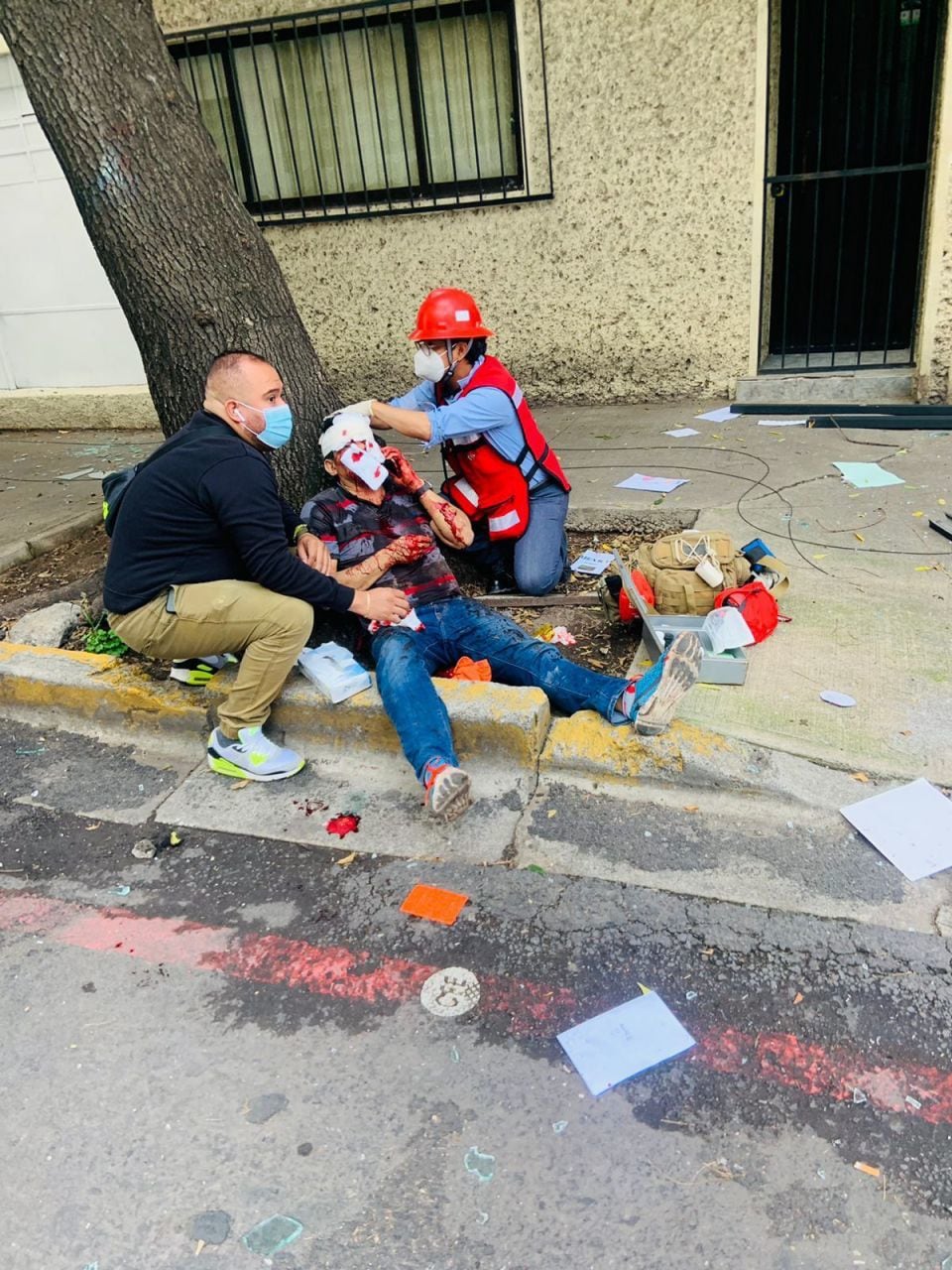 Explosión en edificio de avenida Coyoacán