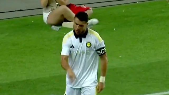 ¿Con dedicatoria especial? El insólito gesto de Cristiano Ronaldo tras anotar un golazo con Al-Nassr.