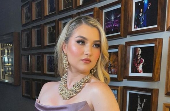 Arturo Carmona, Melenie Carmona y Cruz Martinez