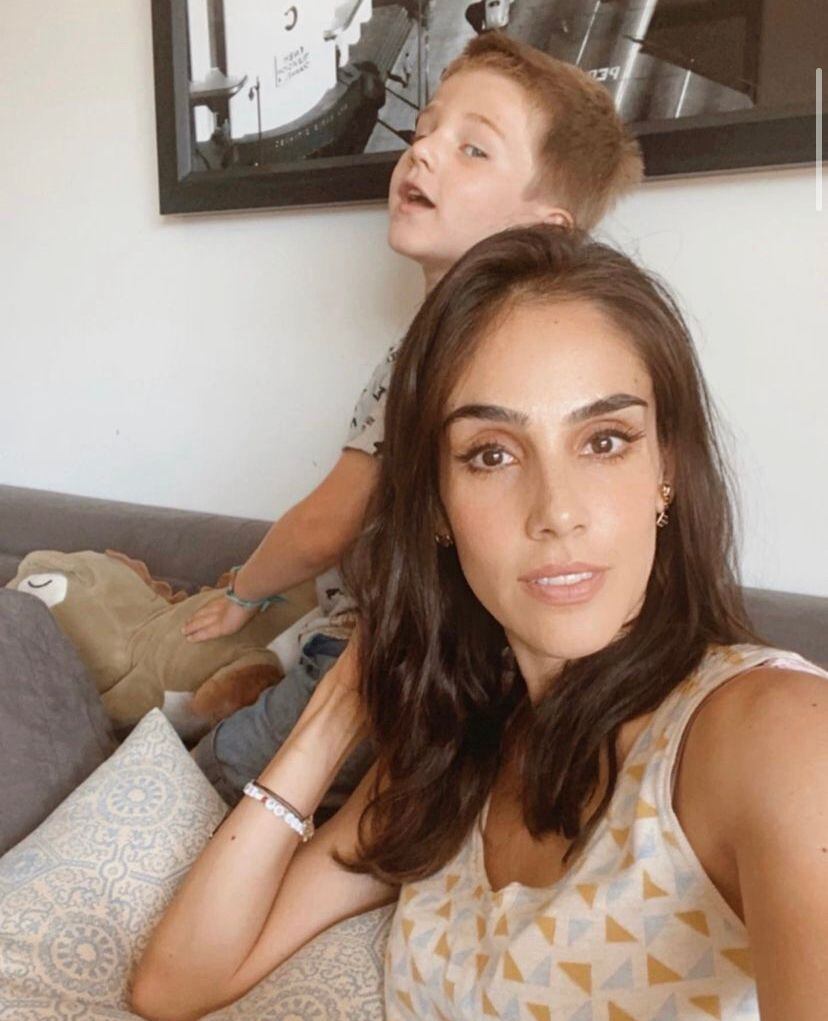 Sandra Echeverría y Andrés