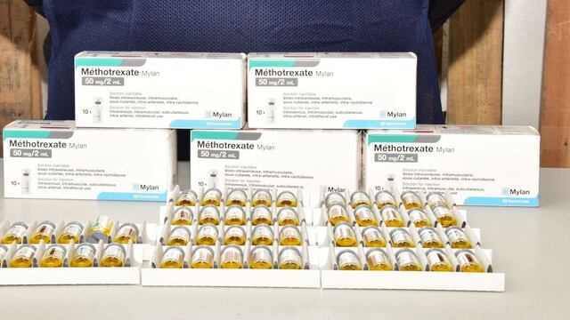 Imagen de archivo de varias ampolletas de metotrexato, medicamento para combatir el cáncer