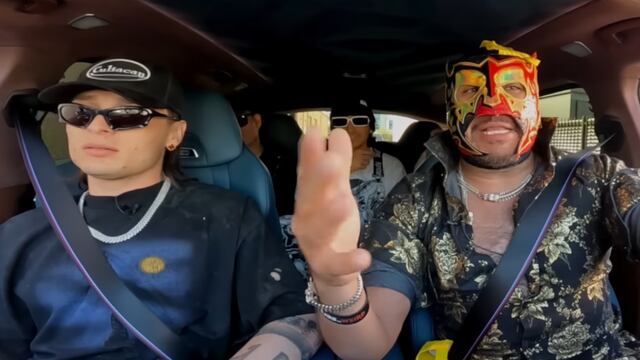 Peso Pluma se subió al volante con el Escorpión Dorado y reveló varios humildes detalles.