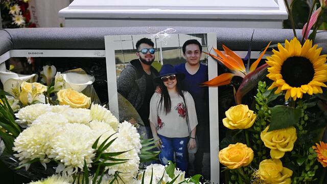 Funeral de estudiantes asesinados en Puebla.