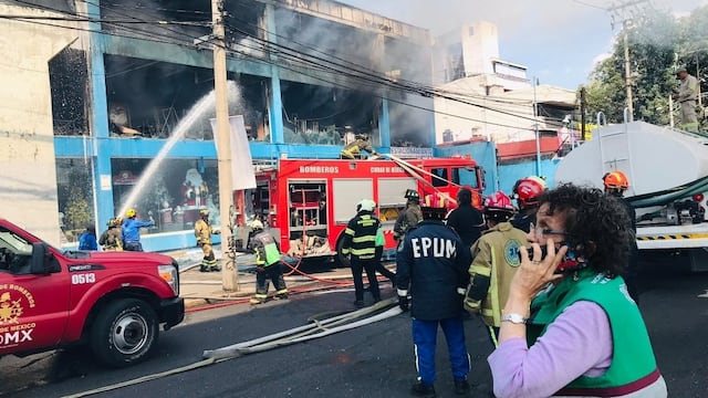 Incendio en Galerías el Triunfo