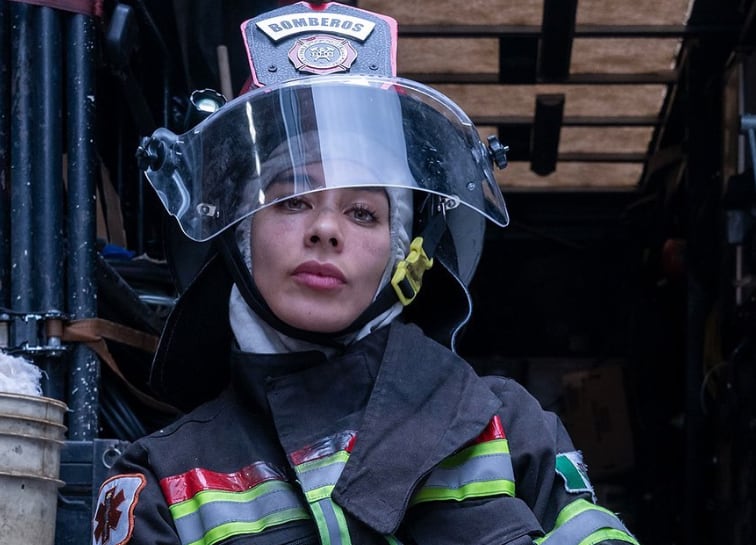 Esmeralda Pimentel en "Donde hubo fuego", serie de Netflix