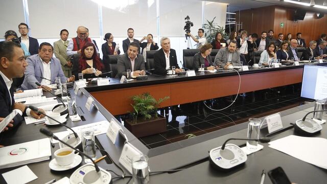 Senadores discutiendo Guardia Nacional. Acuerdo difundido.