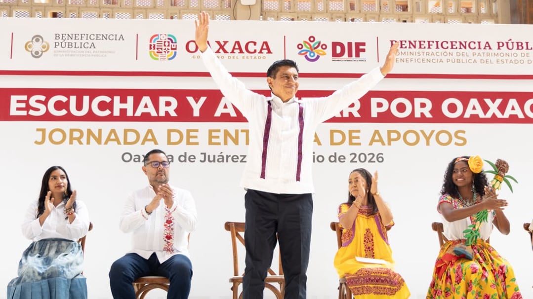 Salomón Jara entrega más de mil 400 apoyos en jornada “Ver, Escuchar y Avanzar por Oaxaca”