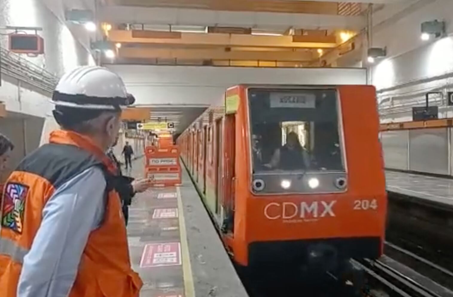 Reanudan servicio en la Línea 7 del Metro CDMX.
