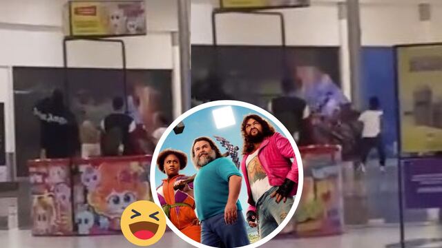 Fans de Minecraft intentan robar el cartel de la película.