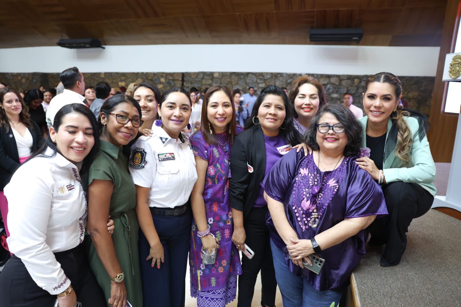 Evelyn Salgado encabeza el 4° Congreso de Unidades de Género en Guerrero.
