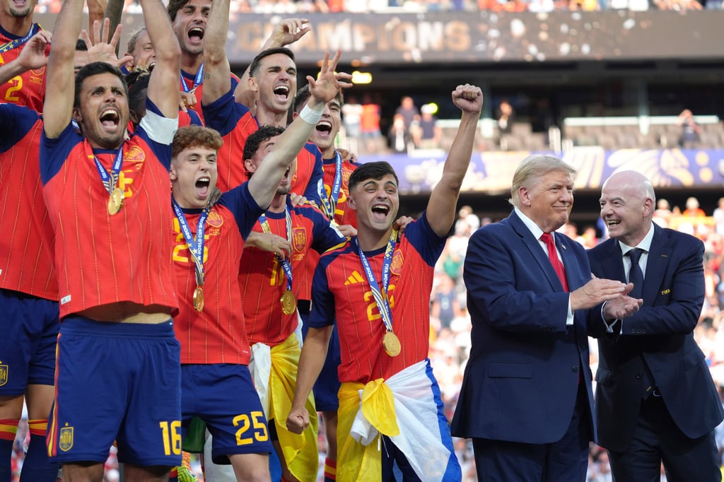 Donald Trump y Gianni Infantino interrumpen celebración de España como campeón del Mundial 2026.