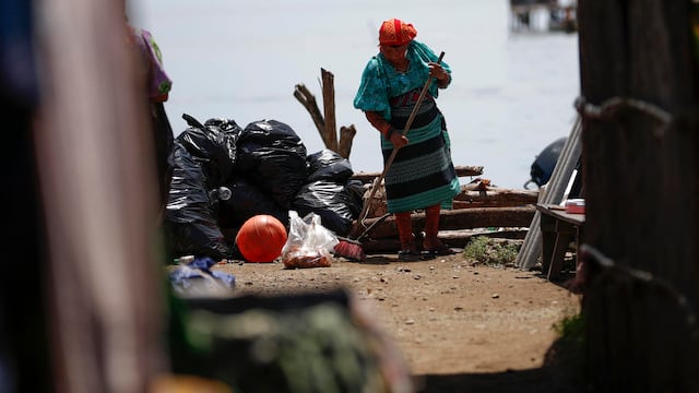 Habitantes de la isla Cartí Sugdupu en Panamá fueron desplazados por el cambio climático