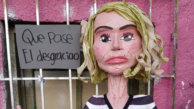 Piñata de Laura Bozzo