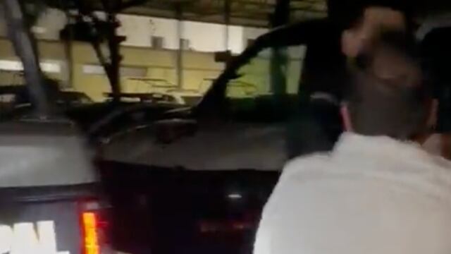 Abogado de Sinaloa se pega solo
