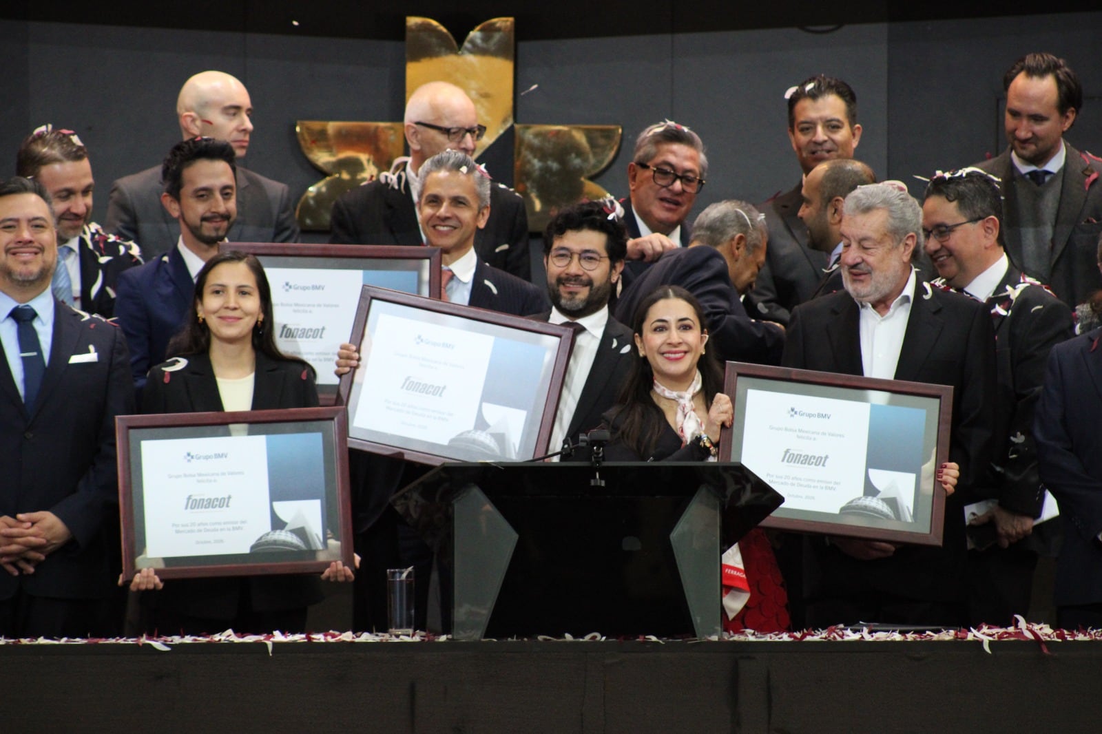 Fonacot supera los 100 mil millones de pesos en financiamiento bursátil.