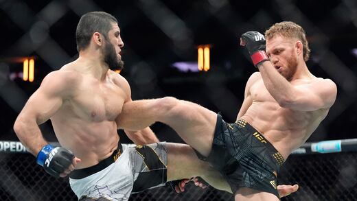 ¡Escándalo en UFC! Así se dieron de golpes dos peleadores en las gradas; hasta policías se involucraron