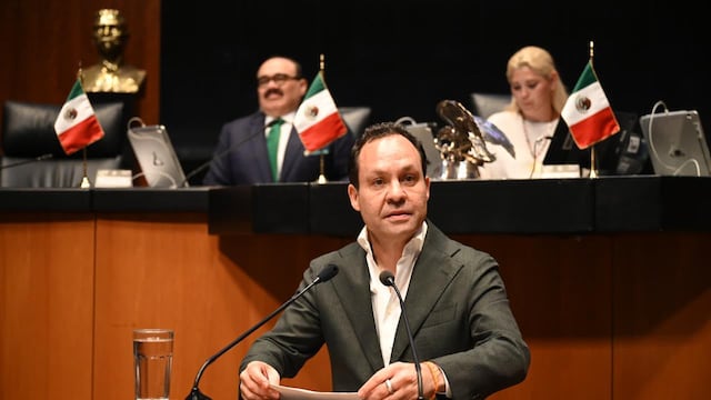 Clemente Castañeda propone reformar ley deportiva.
