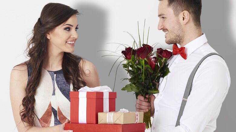 ¿Qué quiere decir love bombing? Así puedes saber si has sido víctima de un narcisista