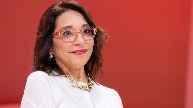 Linda Yaccarino, renuncia como CEO de X