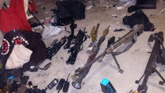 Armas halladas en el operativo de la Marina en Los Mochis.