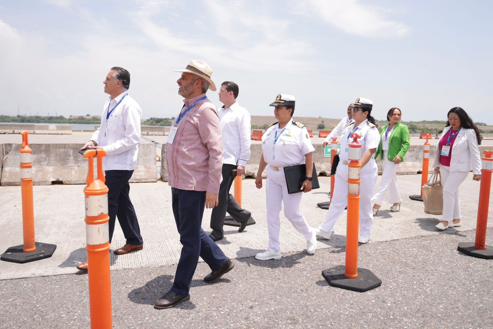 Alfredo Ramírez Bedolla anuncia ampliación de terminal Lázaro Cárdenas